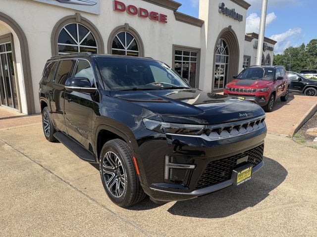 2026 Jeep Grand Wagoneer GRAND WAGONEER 4X2 in High Gloss Black Exterior Paint — front three-quarter view