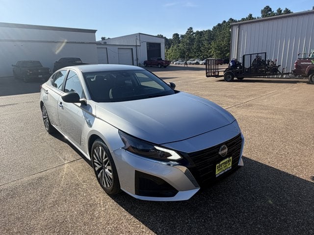 2024 Nissan Altima SV FWD in Brilliant Silver Metallic — front three-quarter view