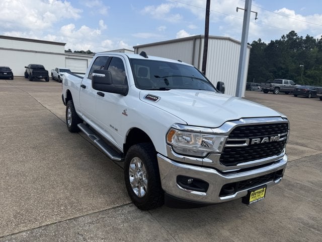 2024 RAM 2500 Big Horn Crew Cab 4x4 6'4' Box in Bright White Clearcoat — front three-quarter view